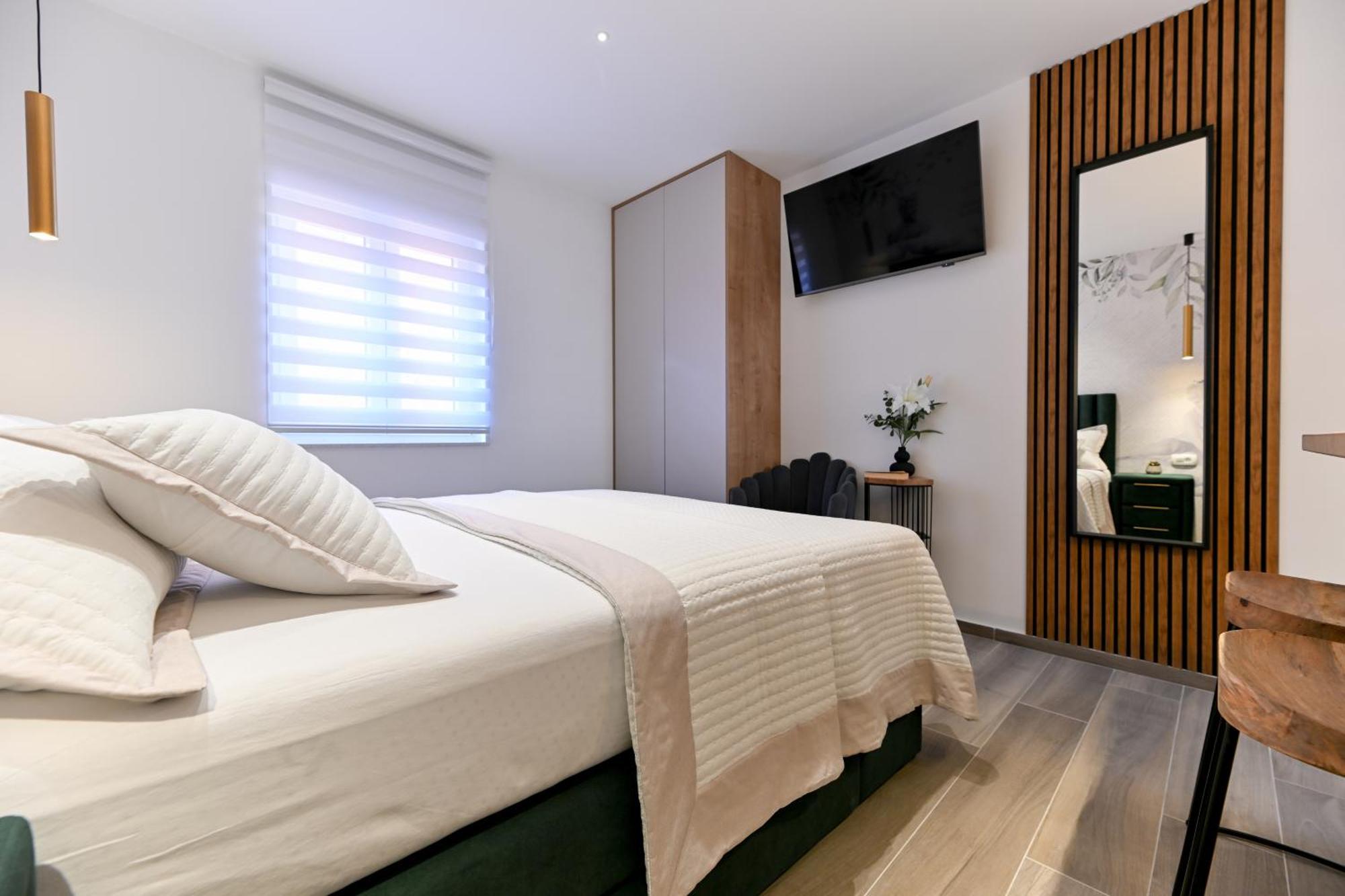 Apartments And Rooms Nekic ザダル エクステリア 写真